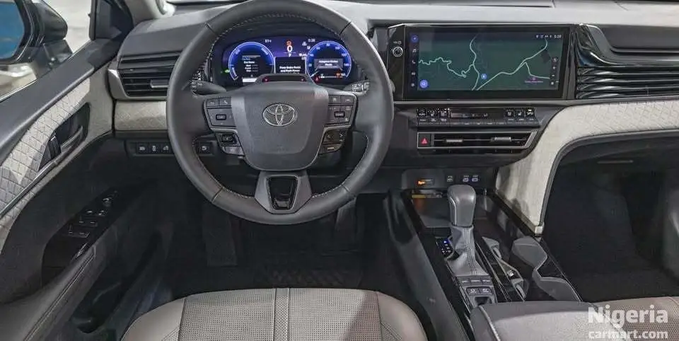 2025 Toyota Camry XLE Hybrid (petrol And Electric) AWD